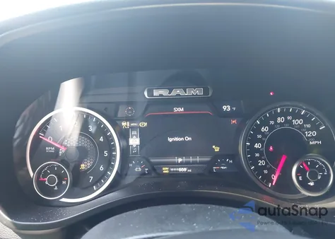 2025 Ram 1500 Big Horn 4X4 5'7 Box z USA, uszkodzony, nr VIN 1C6SRFFP2SN729572